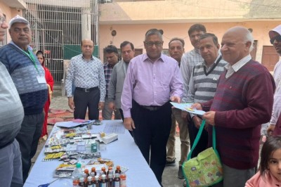 LPS Bossard, UPS Lakshmi, and B.P. Jain organized a lung cancer screening camp in Rohtak, benefiting 122 patients.
